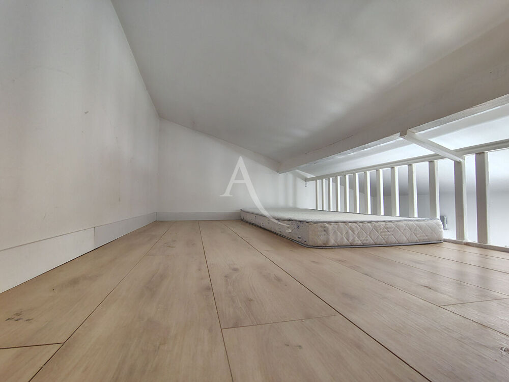 Location Appartement Studio de 13m² +Mezzanine, équipé, Orsay Orsay