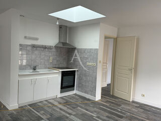  Appartement à louer 3 pièces 76 m²
