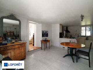  Maison à vendre 10 pièces 304 m²