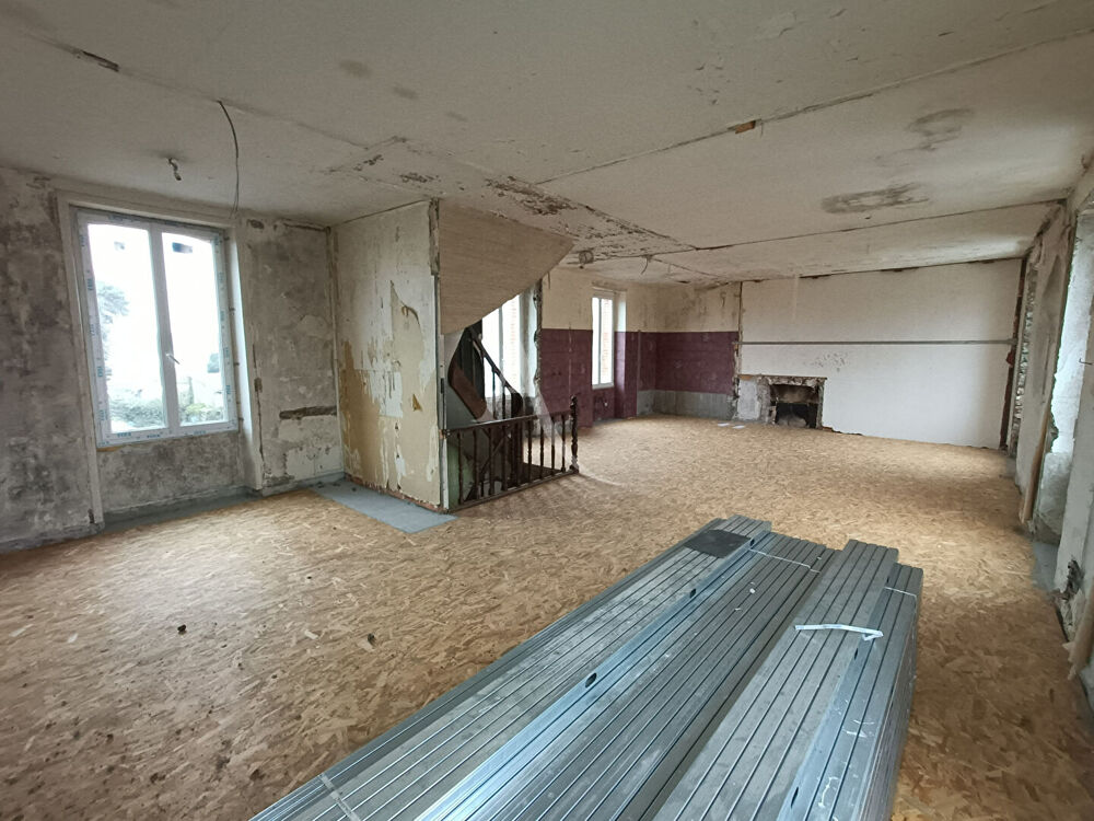 Maison 3 pièce(s) 162 m2 - PLESSE
