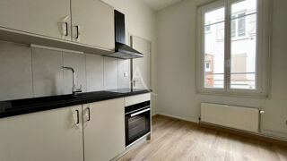  Appartement à louer 3 pièces 79 m²