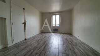  Appartement à louer 1 pièce 25 m²