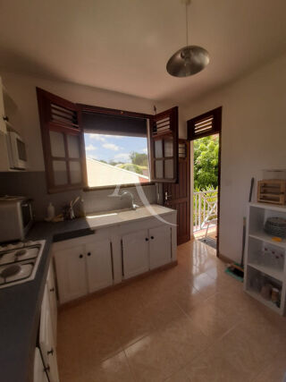  Maison à louer 4 pièces 90 m²