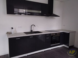  Appartement à louer 3 pièces 55 m²
