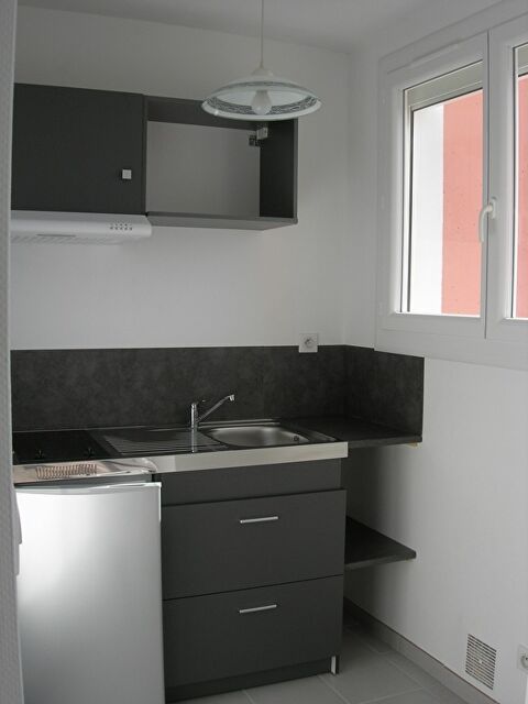  Appartement � louer 1 pi�ce 28 m�