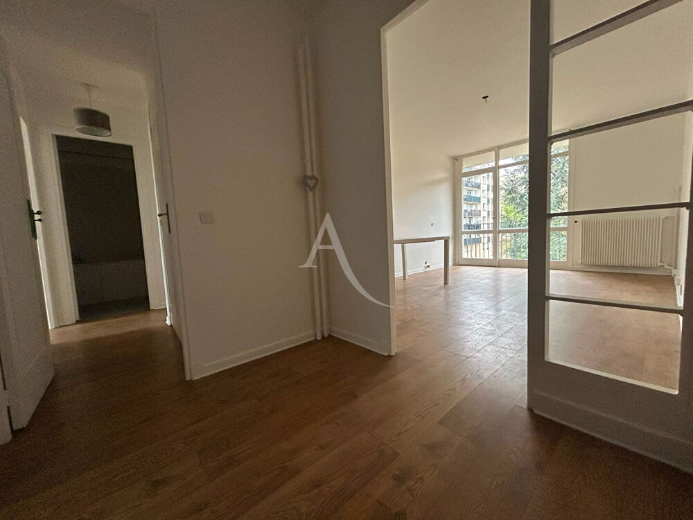 APPARTEMENT DERNIER ETAGE REFAIT A NEUF RESIDENCE STANDING