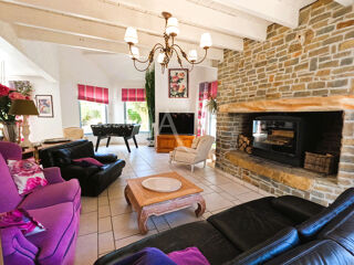  Maison à vendre 10 pièces 241 m²