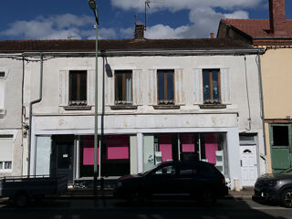  Immeuble � vendre 10 pi�ces 207 m�