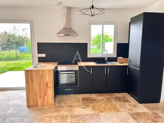  Maison à louer 4 pièces 85 m²