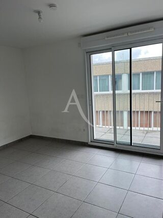  Appartement à louer 1 pièce 27 m²