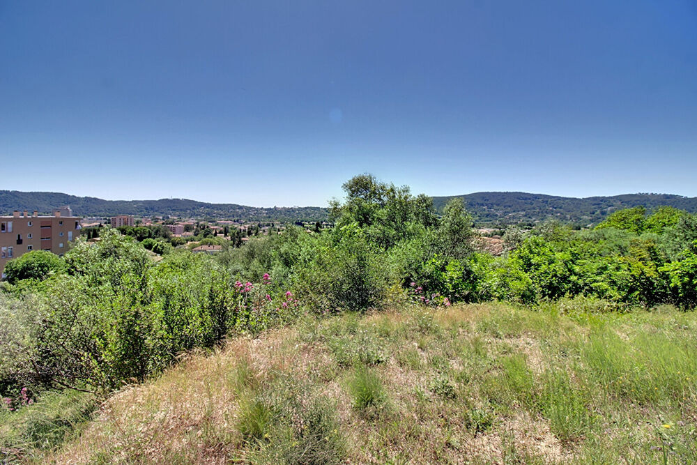 Vente Terrain A VENDRE EN EXCLUSIVITÉ DRAGUIGNAN - Terrain constructible 8517 m² Draguignan