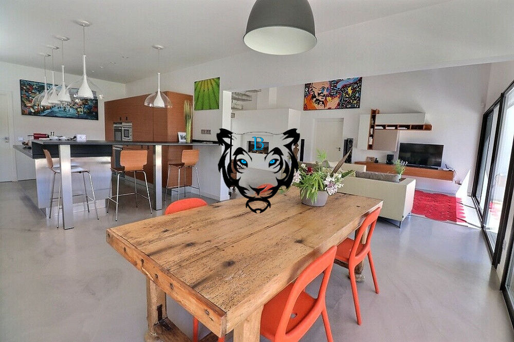 � vendre  Maison Roquebrune-sur-Argens (83520)