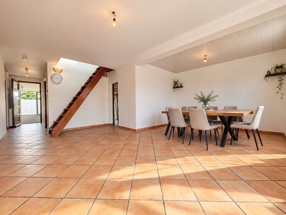 Vente Maison Maison avec garage , terrain 250m2 Beziers