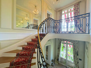  Maison � vendre 9 pi�ces 250 m�