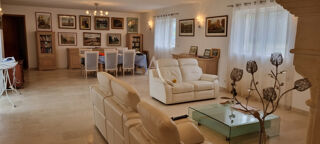  Maison  vendre 5 pices 195 m