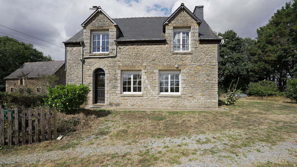 Maison 5 pièces 106 m² · à Loyat · 106 m² · 169 000 €