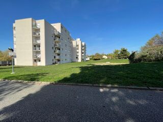  Appartement à louer 2 pièces 40 m²