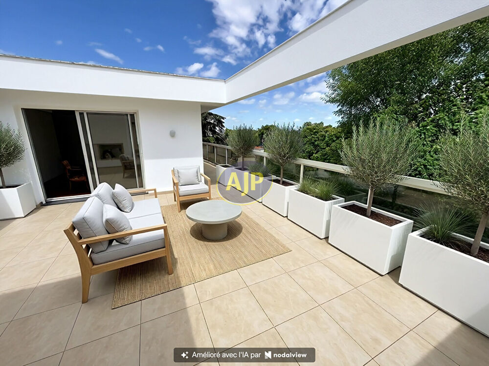 Vente Appartement Appartement Bordeaux Caudéran dernier étage terrasse de 67 m2/  5 pièce(s) 120 m2 Bordeaux