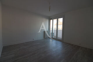  Appartement � louer 3 pi�ces 58 m�