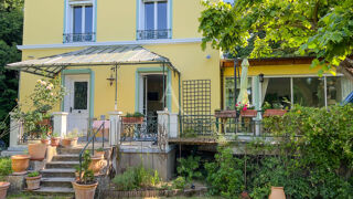  Maison  vendre 8 pices 190 m