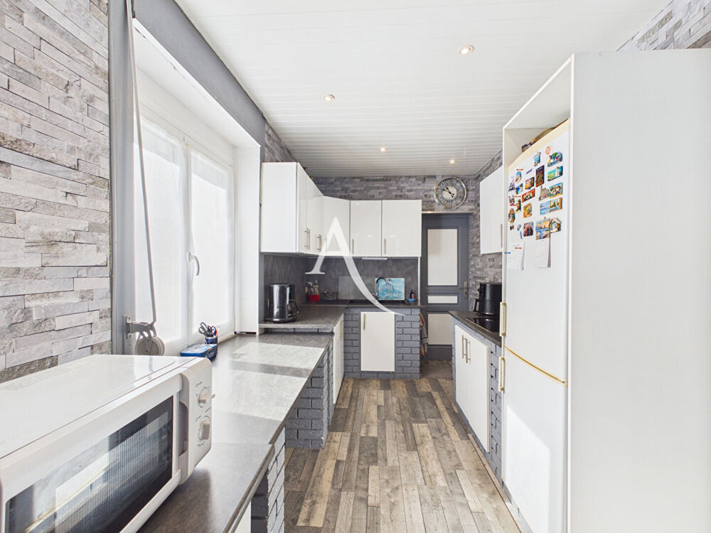 Maison 4 pièces 77 m² · à Croix · 77 m² · 139 900 €