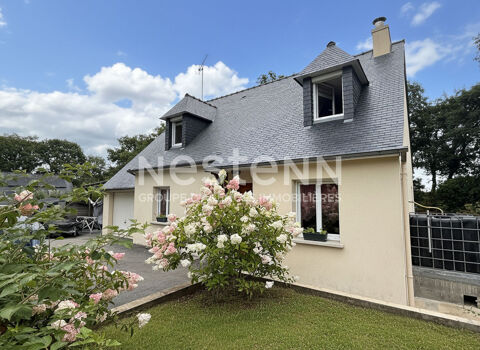   Maison  deux pas du bourg avec 1300 m2 de terrain - Le Cours Maison - 5 pice(s) - 90 m