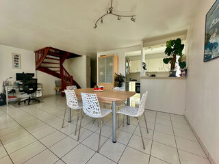  Appartement � vendre 4 pi�ces 80 m�