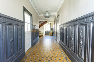  Maison  vendre 10 pices 360 m