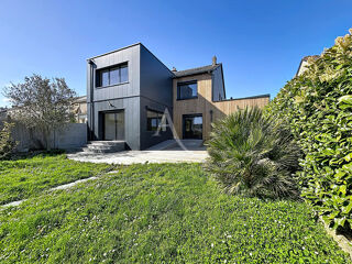  Maison � vendre 6 pi�ces 140 m�