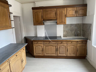  Immeuble à vendre 5 pièces 164 m²