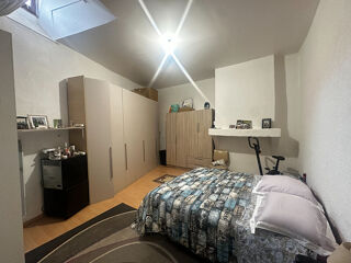  Appartement  vendre 4 pices 82 m