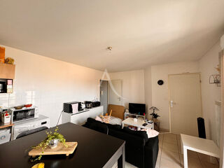  Appartement à louer 2 pièces 39 m²