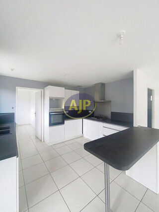  Maison � vendre 4 pi�ces 115 m�