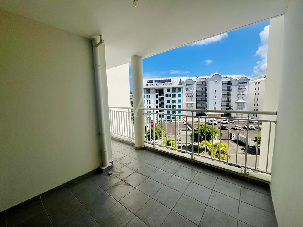 Appartement 2 pièces 48 m² à Fort de France