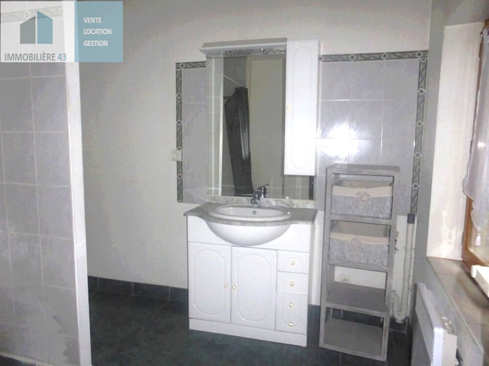 Location Appartement STUDIO AVEC MEUBLES LE PUY EN VELAY - 1 pièce(s) - 31.09 m2 Le puy en velay
