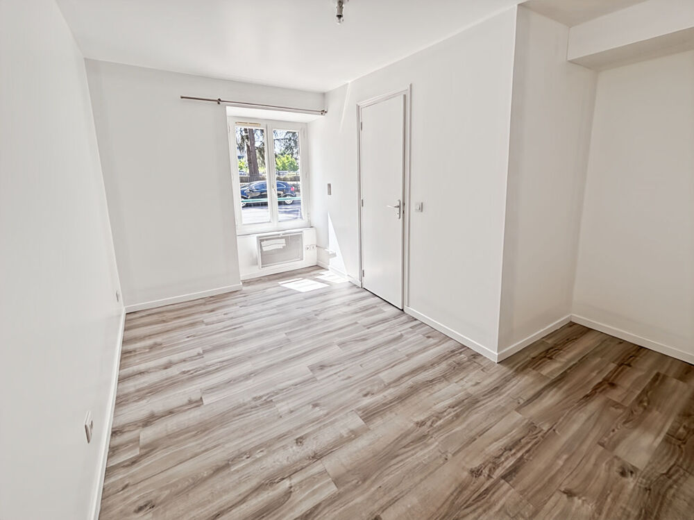À LOUER - APPARTEMENT - CORBEIL ESSONNES