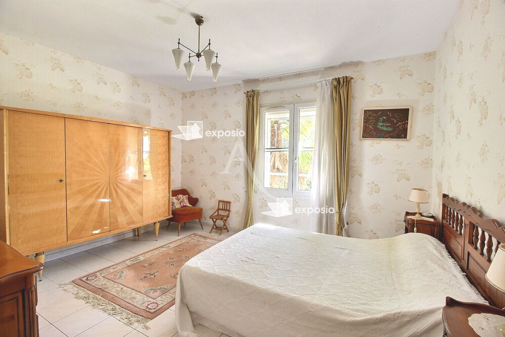 à vendre  Maison Carqueiranne (83320)