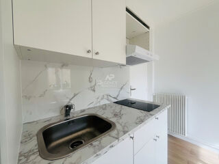  Appartement à louer 1 pièce 18 m²
