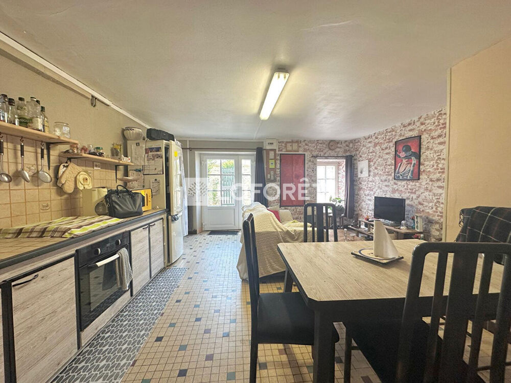 Maison à Creully-Sur-Seulles 5 pièces 80 m2