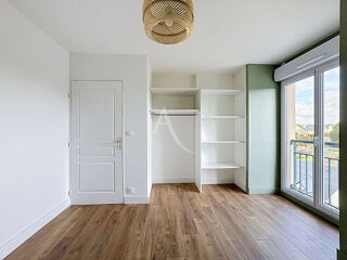  Appartement à louer 2 pièces 37 m²