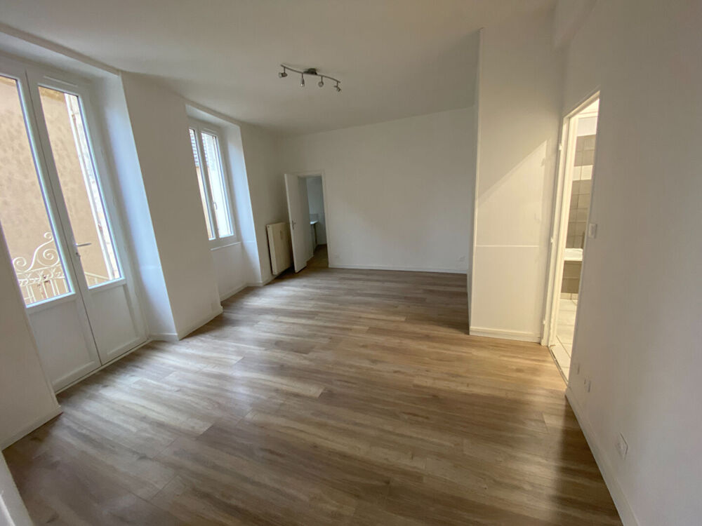 Location Appartement APPARTEMENT RENOVE NEVERS - 2 pièce(s) - 50 m2 Nevers