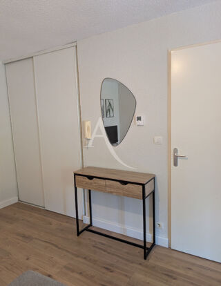  Appartement à louer 2 pièces 41 m²