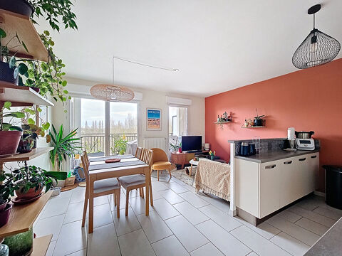  Appartement � louer 4 pi�ces 77 m�