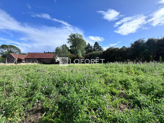  Terrain à vendre 700 m²