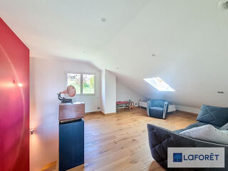 Maison à vendre 8 pièces 147 m²