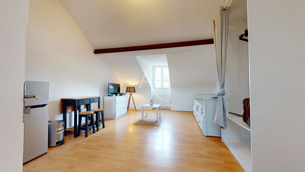 Location Appartement Appartement Poissy 1 pièce(s) 28 m² au sol Poissy