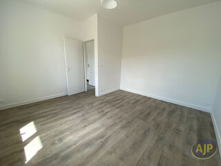  Maison à louer 4 pièces 76 m²