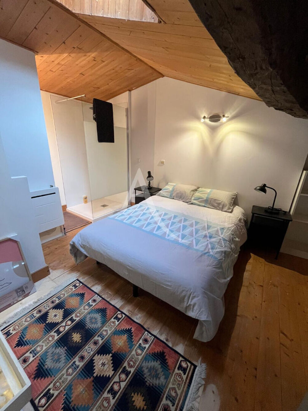Location Appartement Studio meublé en centre ville de MARANS Marans