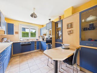  Maison à vendre 8 pièces 203 m²