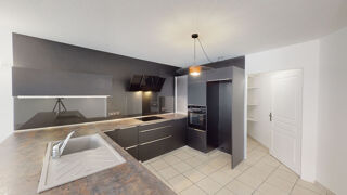  Appartement � louer 4 pi�ces 121 m�